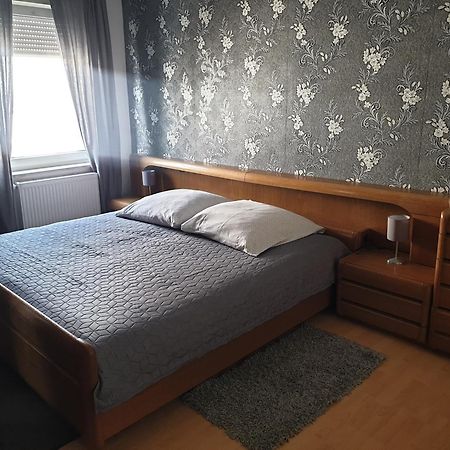 Gaestewohnung Pirmasens Exteriör bild